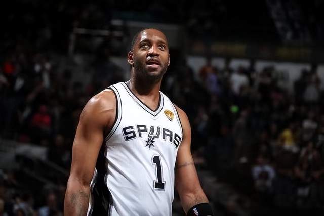 周琦10+10首钢力克辽宁 杨瀚森12分青岛胜四川