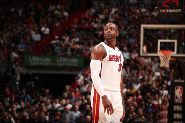 字母利拉德缺阵米神29+12 雄鹿大胜步行者2-3