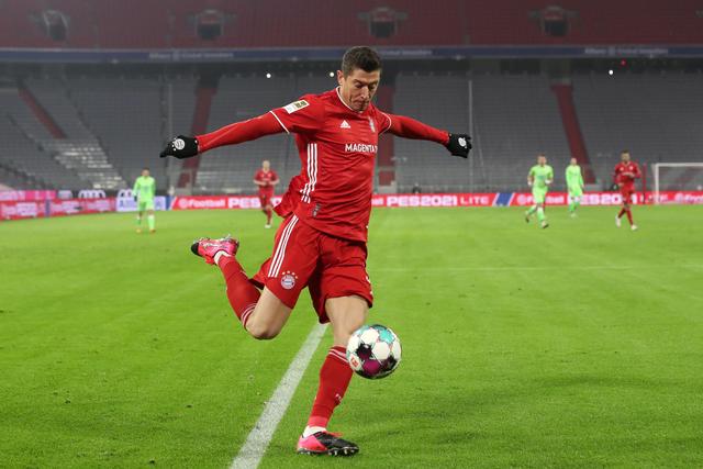 库里29分字母23分 勇士大胜35分终结雄鹿6连胜